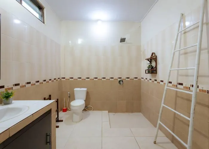 Penny, - Spacious 3 Bedroom Pool Villa! * Seminyak