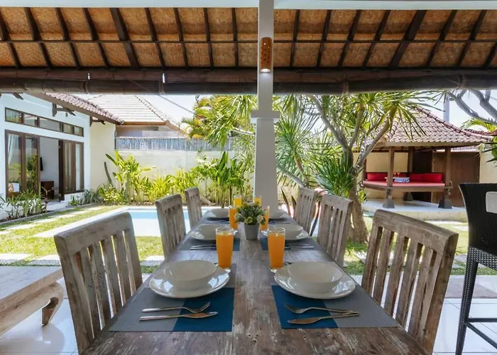 Penny, - Spacious 3 Bedroom Pool Villa! Villa *