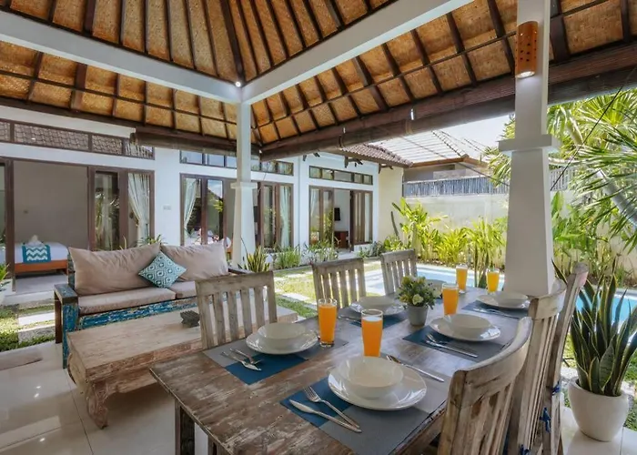 Villa Penny, - Spacious 3 Bedroom Pool Villa!